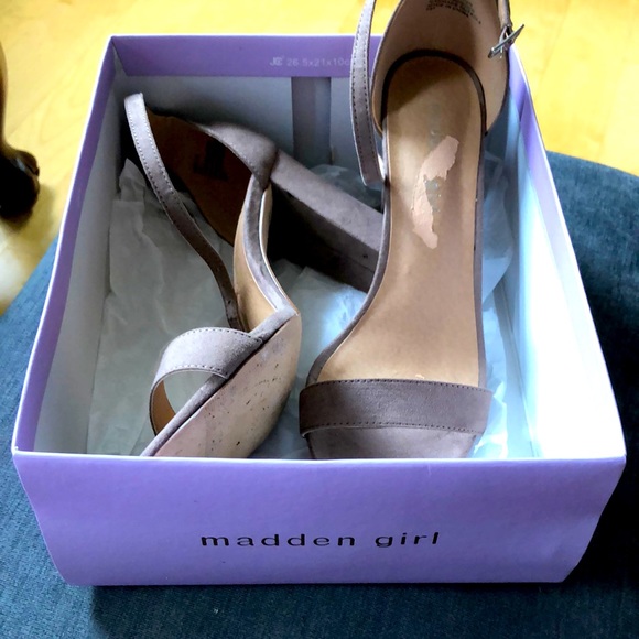 Steve Madden Bella heels